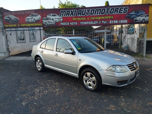Volkswagen Bora 2.0 Trendline 115cv 2012