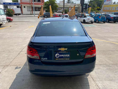 Imagen 8 de 14 de Chevrolet Aveo 2020 1.5 Lt Mt
