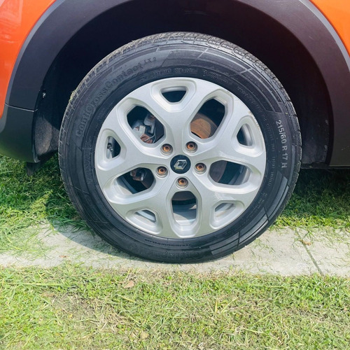 Imagen 8 de 15 de Renault Captur Intens Manual 2018