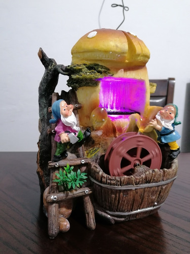 Pileta Decorativa De Enanitos