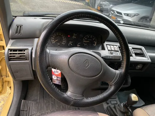 Renault Clio 1 1.4 Rn Mt 4x2 2000