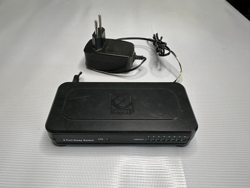 Switch Ethernet Encore Enh908-nwy - 8 Portas Usado (Usado)