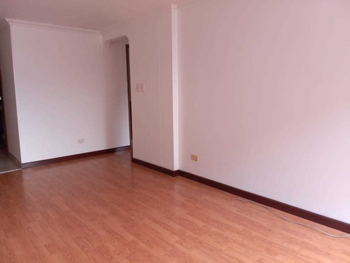 Imagen 2 de 14 de Se Vende Apartamento En Santa Paula - Usaquén
