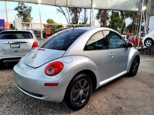 Imagen 8 de 13 de Volkswagen Beetle 2.0 Gls Qc Std Modelo 2009