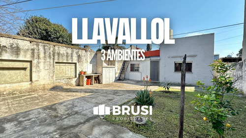 Casa De Tres Ambientes En Venta, Llavallol, Lomas De Zamora