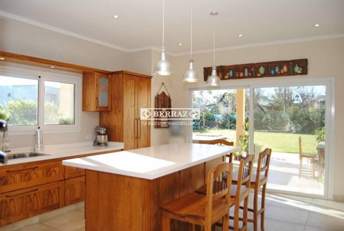 Casa Venta Ayres Plaza - Pilar