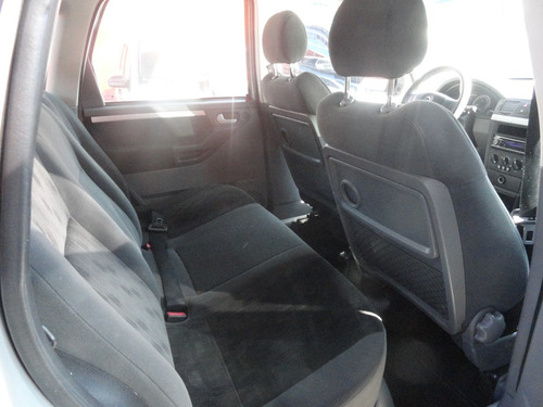 Imagem 10 de 11 de Chevrolet Meriva 1.8 Maxx Flex Power 5p