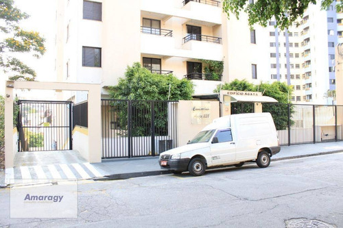 Excelente Apartamento De Dois Dormitórios E Duas Garagens - Único Dono - Ap0002