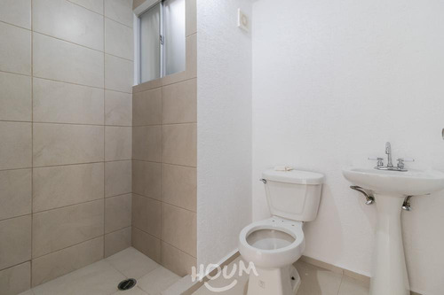 Imagen 10 de 22 de Departamento En Agua Caliente, Iztacalco Con 3 Recámaras, 55 M², Id: 41909