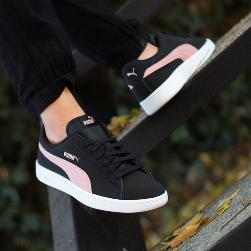 Tenis Puma Smash V2 Buck - 365160-18 - Negro - Mujer