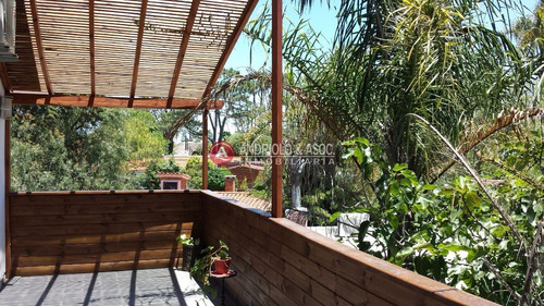 Casa En Punta Del Este, Mansa- Ref: 5273