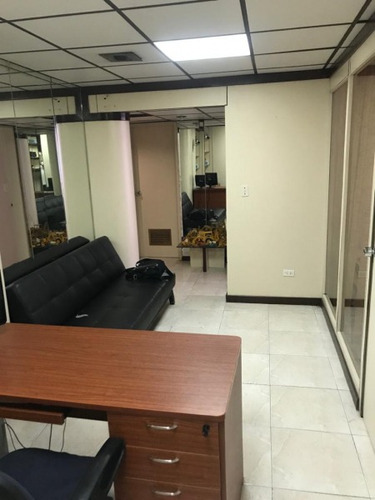Imagen 2 de 7 de Venta De Oficina O Consultorio En Torre 18 La Campiña Caracas