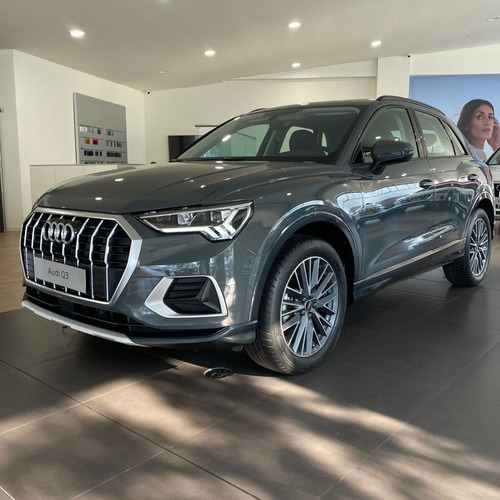 Audi Q3 Q3 35 TFSI AMBITION RIN 19