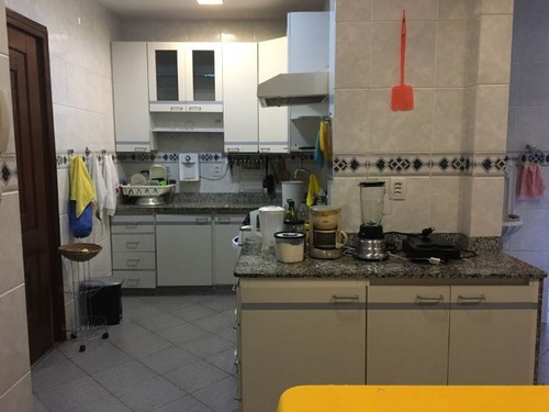 Apartamento À Venda Na Boulevard Vinte E Oito De Setembro, Vila Isabel, Rio De Janeiro - Rj - Liv-11878