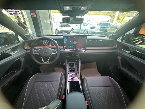 Volkswagen Tiguan 1.4 Tsi R-Line Dsg