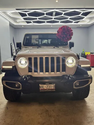 Jeep Gladiator 3.6 V6 Overland Doble Cabina 4x4
