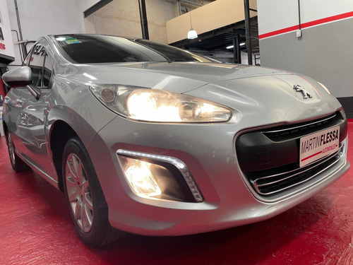 Imagen 13 de 14 de Peugeot 308 2015 1.6 Allure Nav 115cv