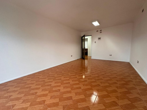 Arriendo De Oficinas En Centro De Limache