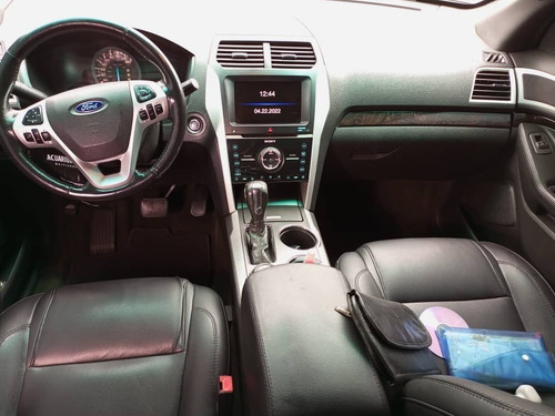 Imagen 9 de 13 de Ford Explorer Limited