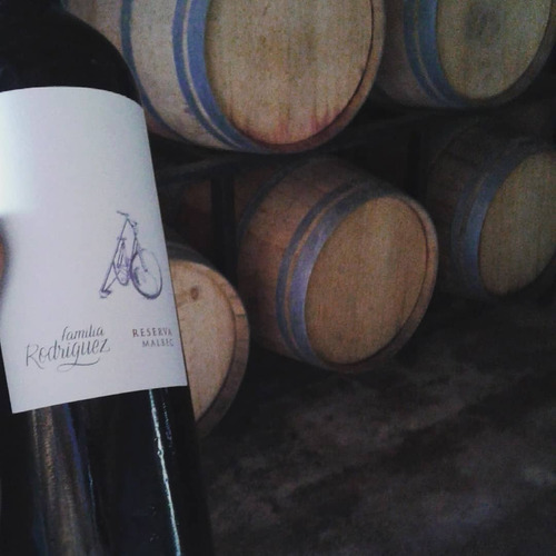 Imagen 4 de 10 de Vino Familia Rodriguez Reserva Malbec X 6 X 750ml. --