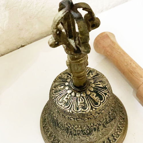 Campana Tibetana 7 Metales 15cm: Equilibrio Y Serenidad