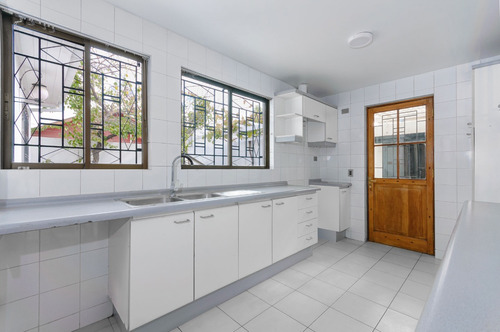 Casa Las Condes , 3 Dorm, 2 Baños . I La Católica /alcantara