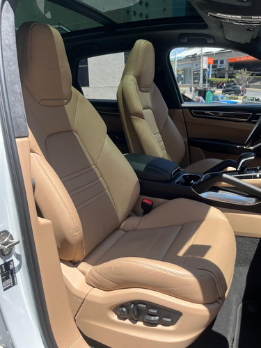 Porsche Cayenne 4.9 Turbo At