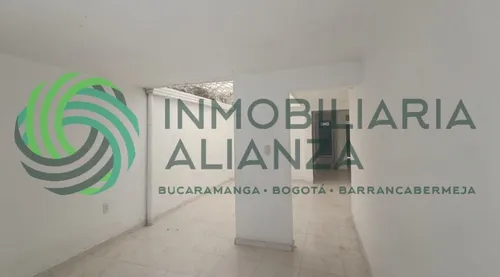 Casa En Venta En La Universidad. Cod V61531