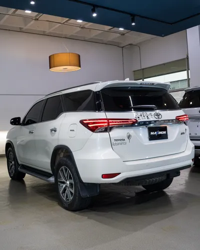 Toyota Fortuner 2.8l