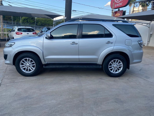 Imagem 10 de 11 de Hilux Sw4 Srv D4-d 4x4 3.0 Tdi Dies. Aut
