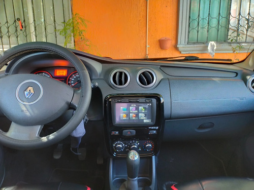 Imagen 8 de 9 de Renault Stepway Dynamique 2015 94,000 Km Rojo 5 Puertas