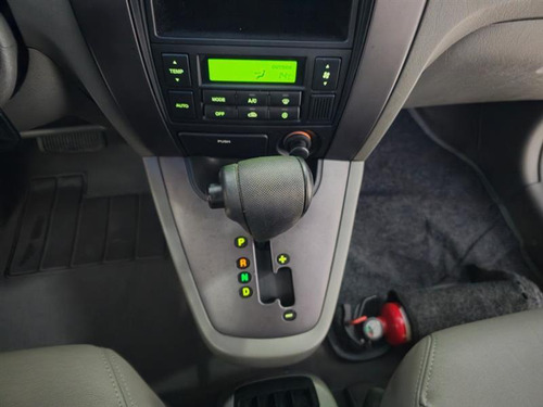 Hyundai Tucson 2.0 MPFI GL 16V 142CV 2WD GASOLINA 4P AUTOMÁTICO