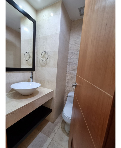 Imagen 6 de 17 de Vendo Apto 160m2 4h/4b/2p La Castellana 9014