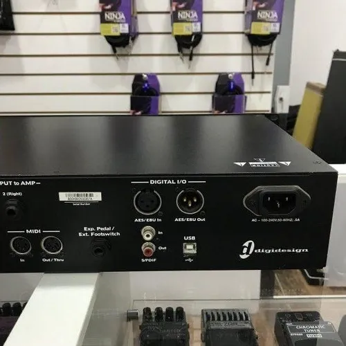Avid Eleven Rack Guitar Processor Preto | MercadoLivre