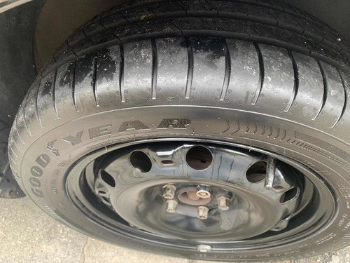 Imagem 4 de 15 de Vw 17280 Com Baú 8.20/2.40
