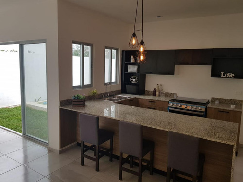 Imagen 9 de 19 de Casa De Una Planta En Privada Al Norte De Mérida - Pueblo Chablekal