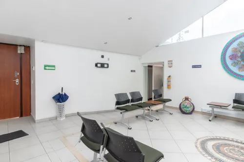 Casa En Venta En San Patricio. Cod V8698