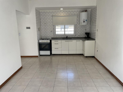 Alquiler Departamento 2 Ambientes Con Cochera - Solares De Moreno Iii - Moreno Sur