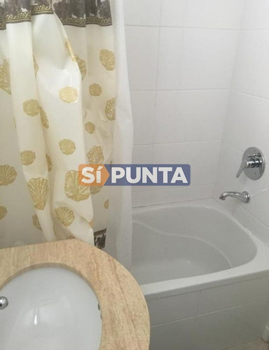 Imagen 9 de 12 de Apartamento 3 Dormitorios En Venta