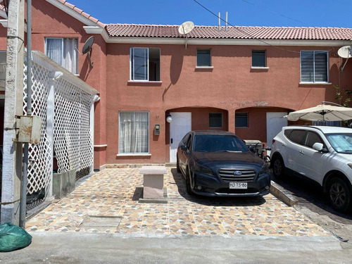 Se Arrienda Casa En Condominio Paranal. (81713)