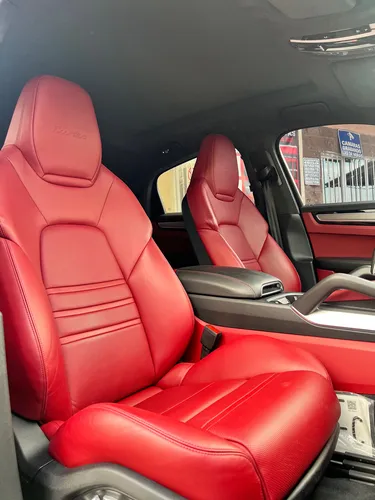 Porsche Cayenne coupé 4.0 v8 turbo at
