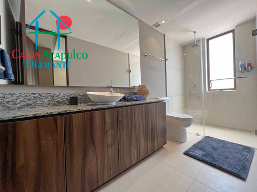 Cad La Isla Fiji Q6. Terraza Con Vista A Las Albercas Y Áreas Comunes
