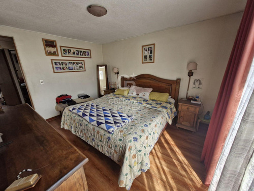Oportunidad Venta Casa Tres Pisos Lo Barnechea