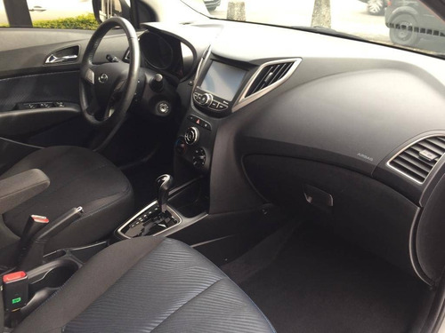 Imagem 13 de 15 de Hyundai Hb20x 1.6 16v Style Flex 4p Automático