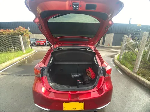 Mazda 2 1,5 touring carbon edition