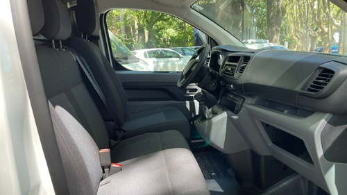 Imagen 14 de 16 de Peugeot Expert 1.6 Hdi Premium