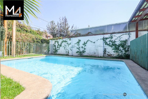 Casa En Venta En Ñuñoa