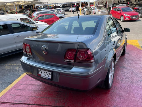 Imagen 5 de 9 de Volkswagen Jetta Clásico 2013 2.0 Gl Team 5vel Mt