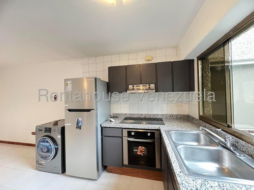 Apartamento En Alquiler En Clnas. De Bello Monte Con Impecable Vista Al Ávila