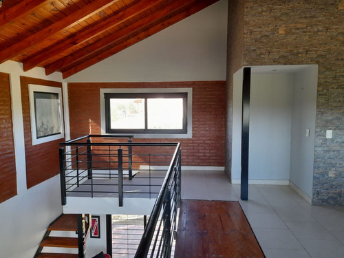 Casa En Venta Propiedad Exclusiva En Estancia Vieja A 900 Mts. De La Ruta 38 1 Ambientes